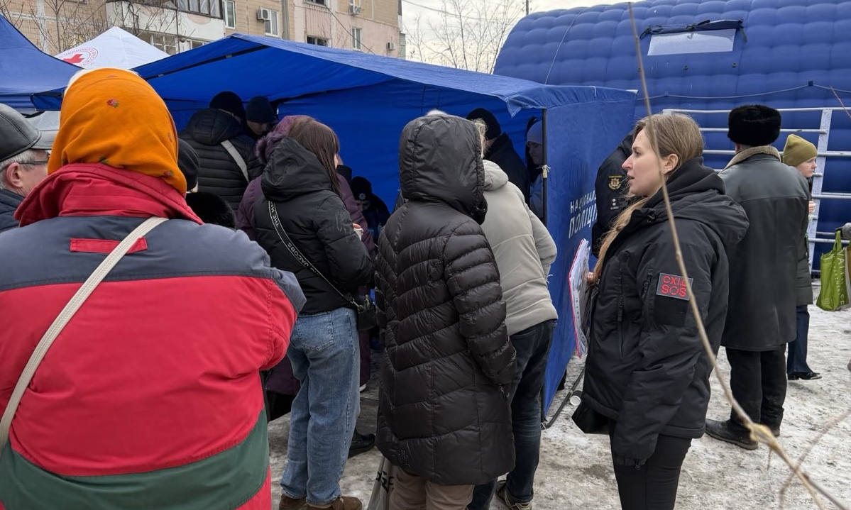 Разом із запоріжцями: команда БФ «Схід SOS» підтримала постраждалих від обстрілу | БФ «Схід SOS», картинка №6