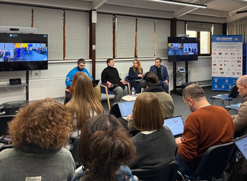 Доступно про допомогу переселенцям: у Києві презентували Перелік програм підтримки від Коаліції правозахисних організацій | БФ «Схід SOS», картинка №1