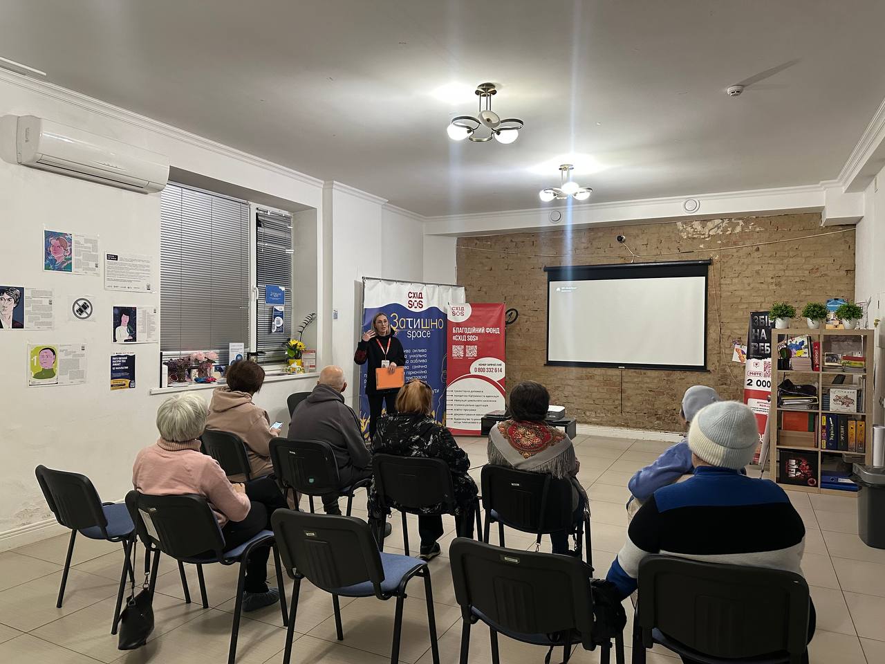 Кіно, яке повертає нам ідентичність: кіносезон від Довженко-Центру в «Затишно space» триває | БФ «Схід SOS», картинка №8