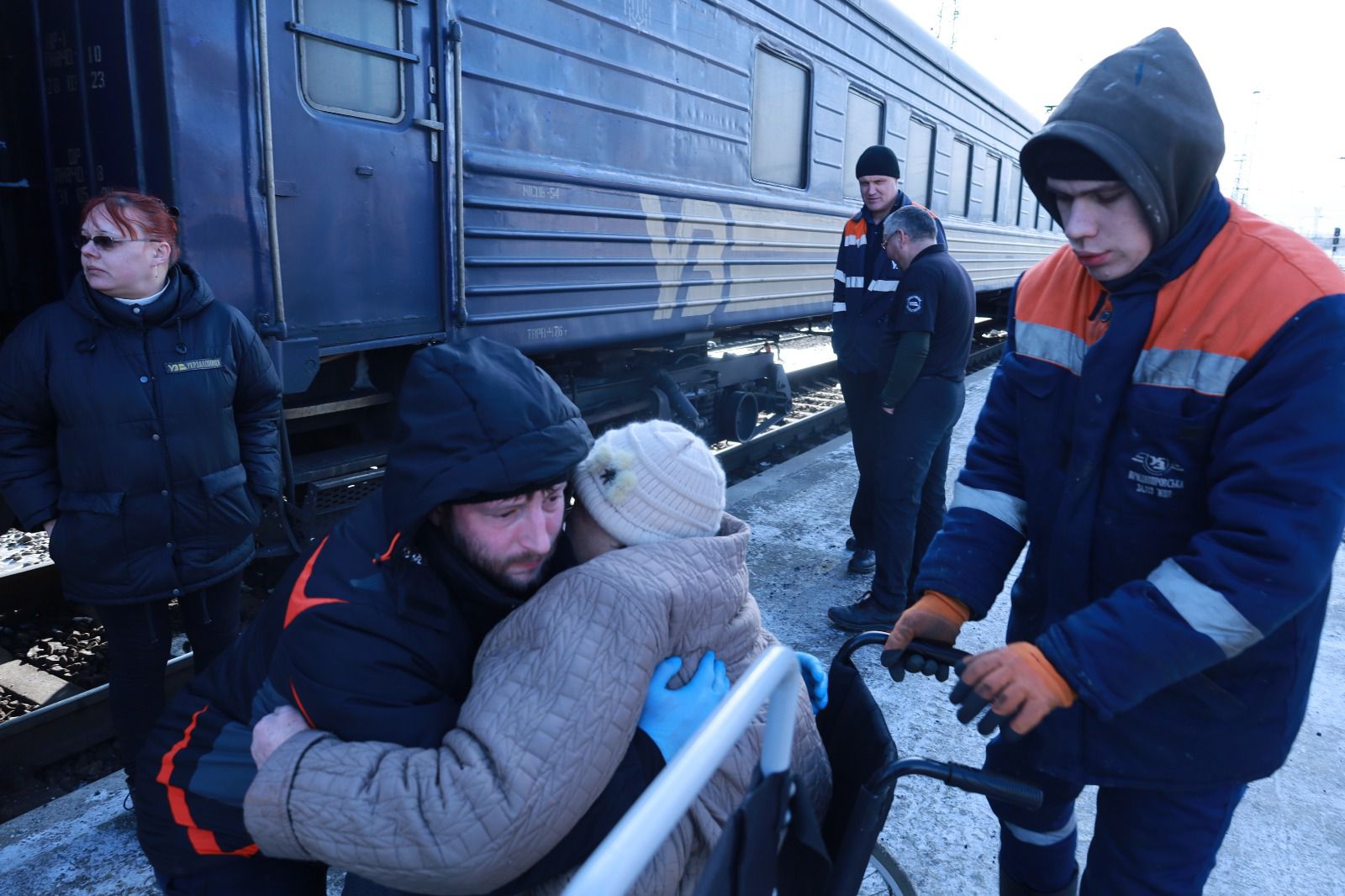 БФ «Схід SOS» та Укрзалізниця врятували ще 25 людей з прифронту | БФ «Схід SOS», картинка №3