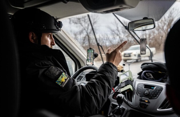 Італійський фотожурналіст долучився до евакуаційної місії БФ «Схід SOS»