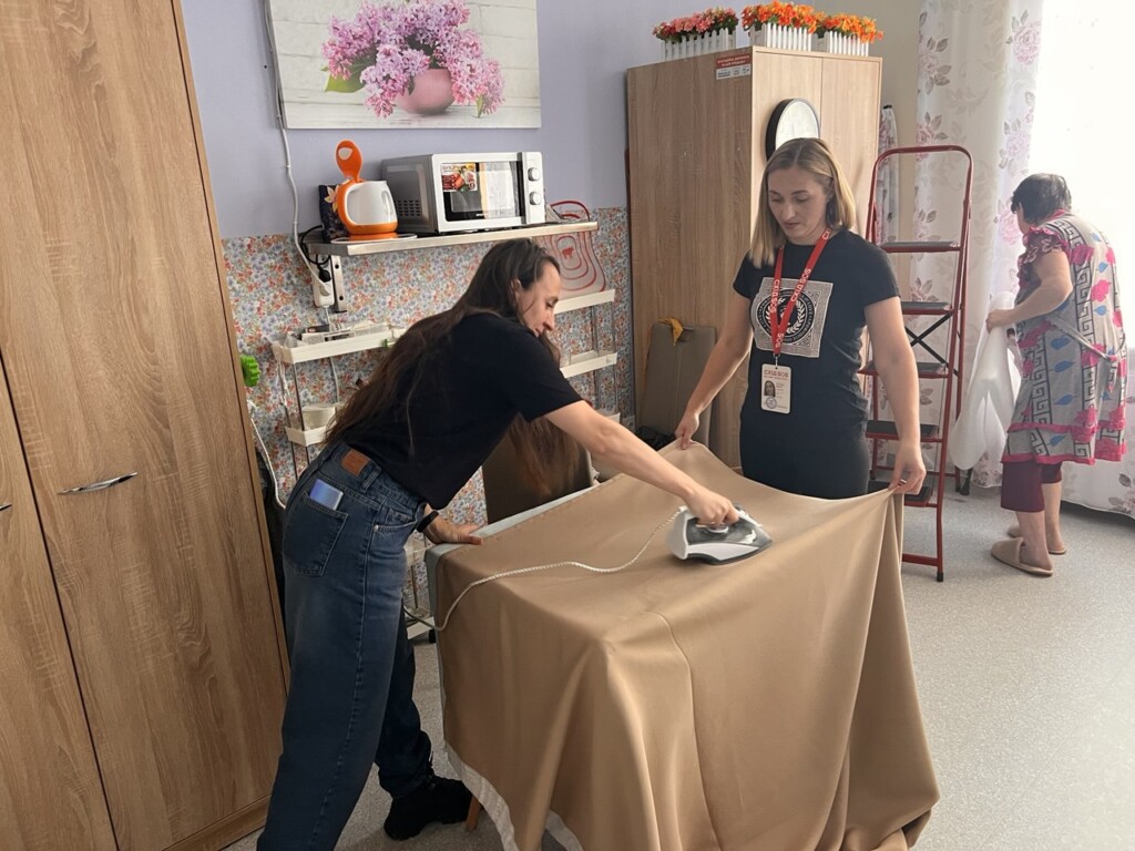 Continuous Support After Evacuation: East SOS Helps Evacuees in Shelters | CF «East SOS», картинка №5