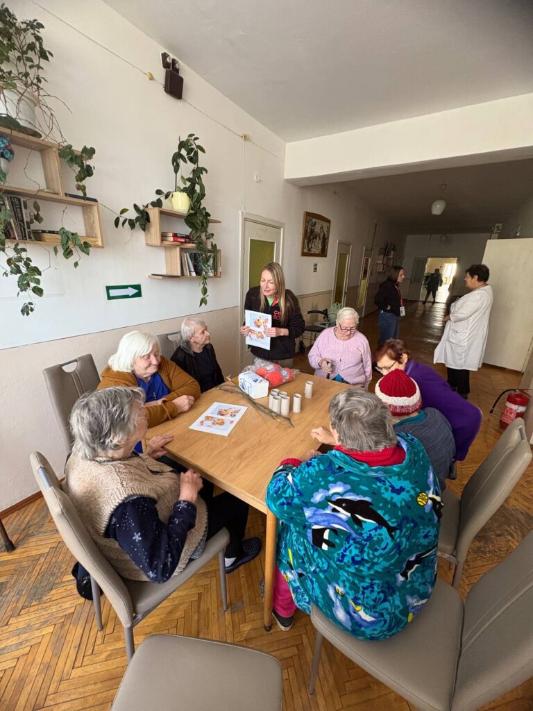 Continuous Support After Evacuation: East SOS Helps Evacuees in Shelters | CF «East SOS», картинка №11