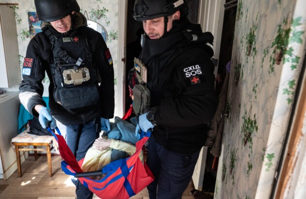 Життя в прифронтових населених пунктах: необхідність евакуації