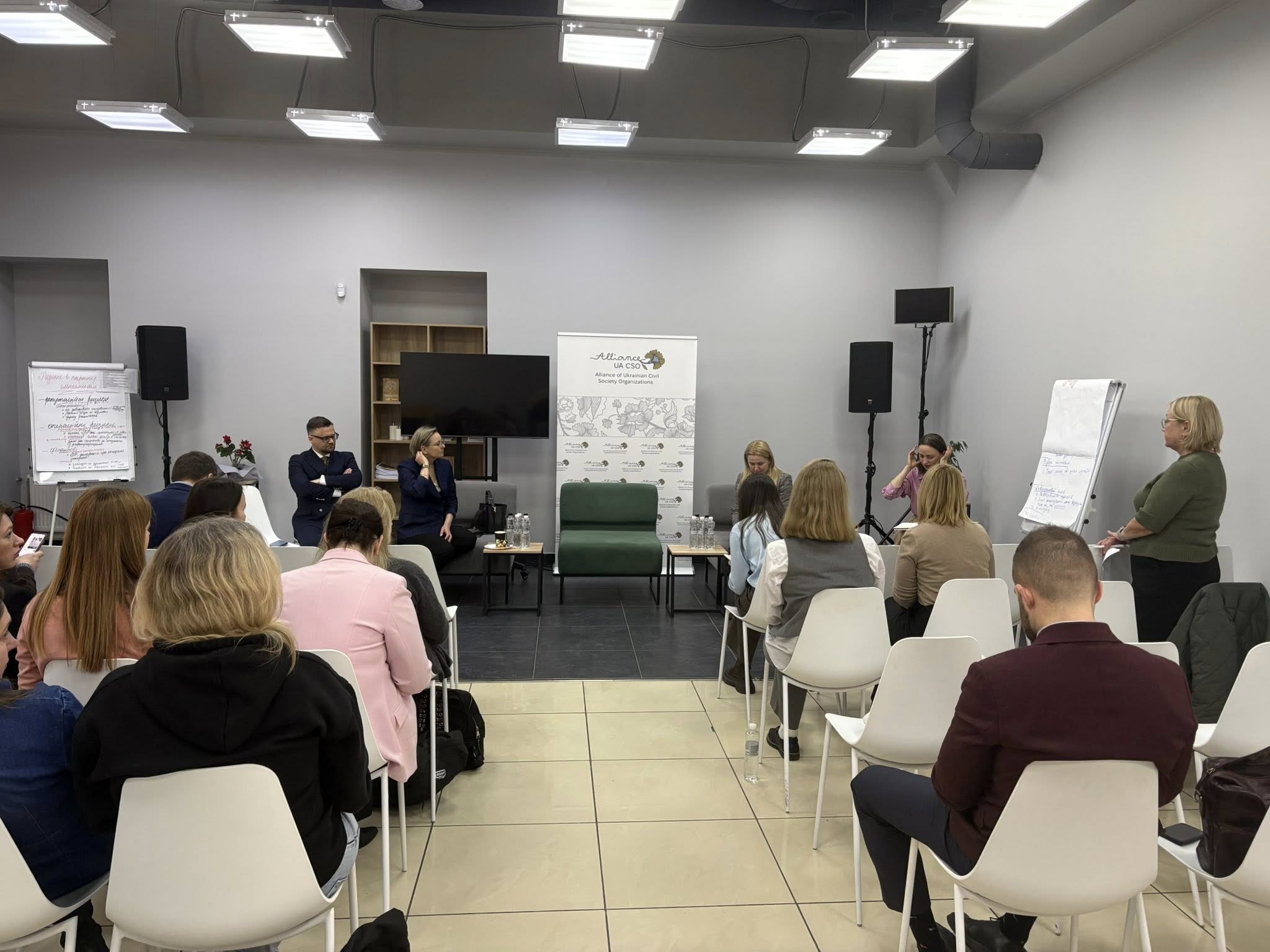 БФ «Схід SOS» долучився до зустрічі з Державною секретаркою Канцелярії Прем’єр-міністра Республіки Польща Адріаною Поровською | БФ «Схід SOS», картинка №3