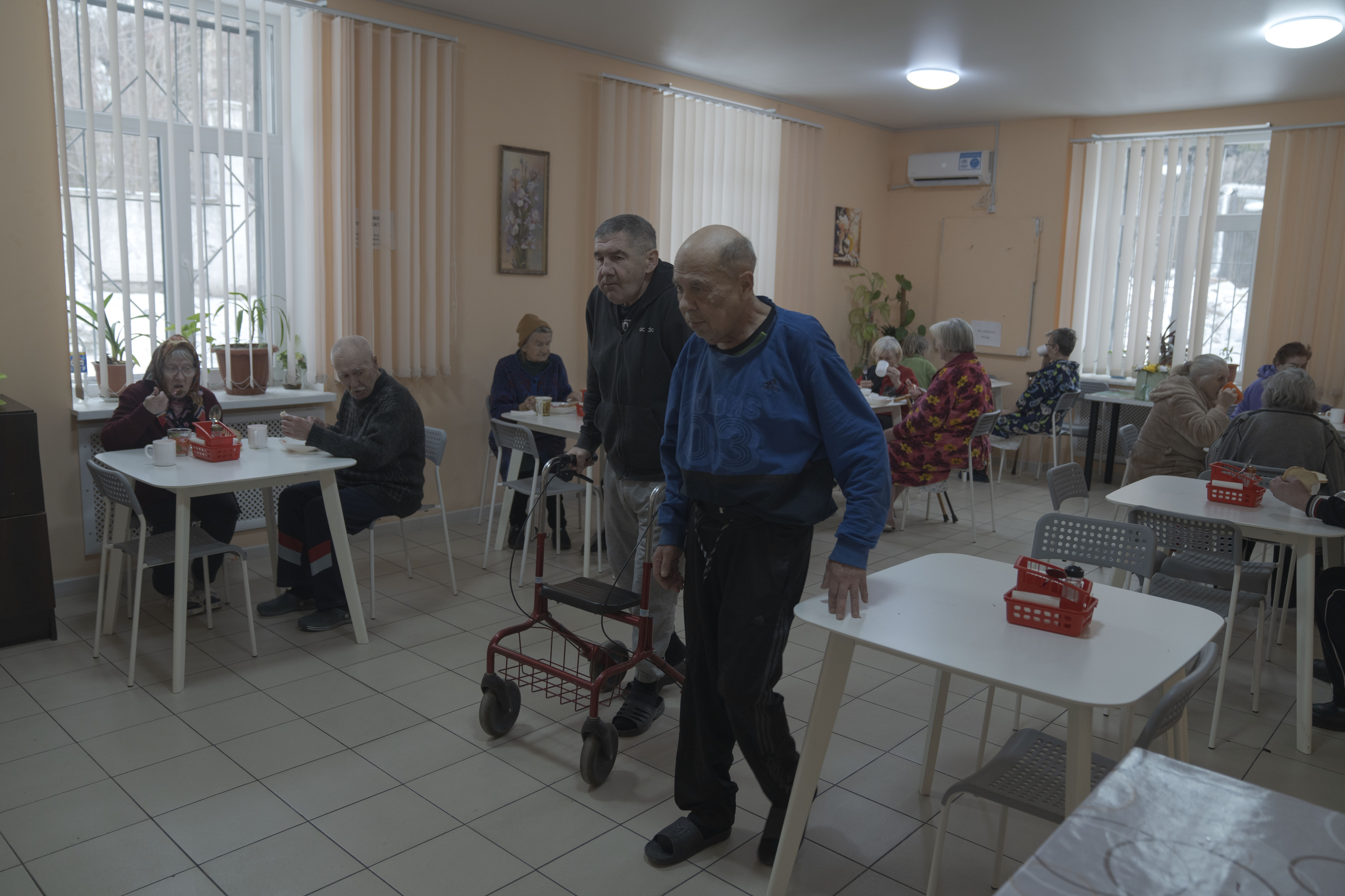 Іспанський фотожурналіст Хосе Колон побував у Центрі соціальної адаптації для людей з інвалідністю ГО «Океан Добра» в Дніпрі | БФ «Схід SOS», картинка №7