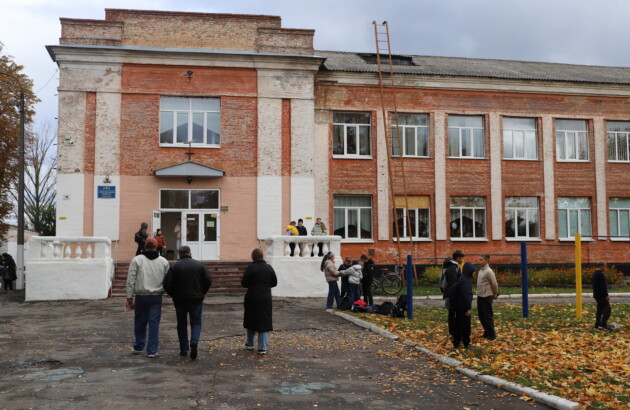 «Освіта у прифронтових громадах Сумщини»: результати моніторингу та рекомендації від БФ «Схід SOS»