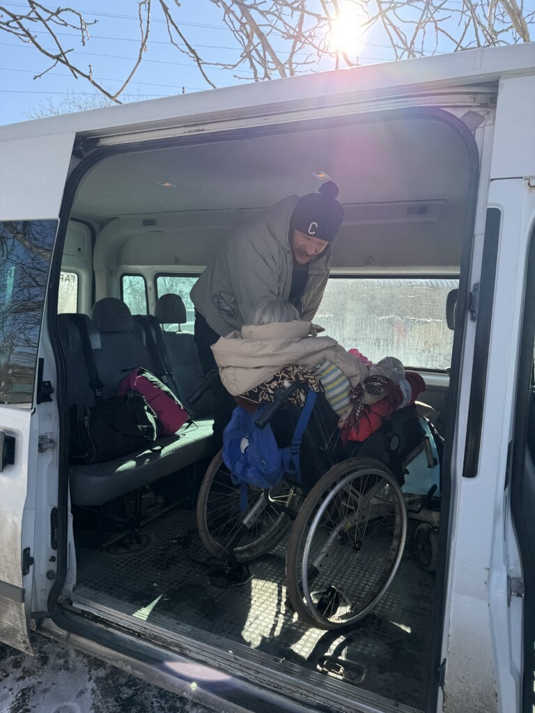 In January and February, East SOS Held 548 Evacuation Awareness Meetings in the Dnipropetrovsk and Zaporizhzhia Regions | CF «East SOS», картинка №2