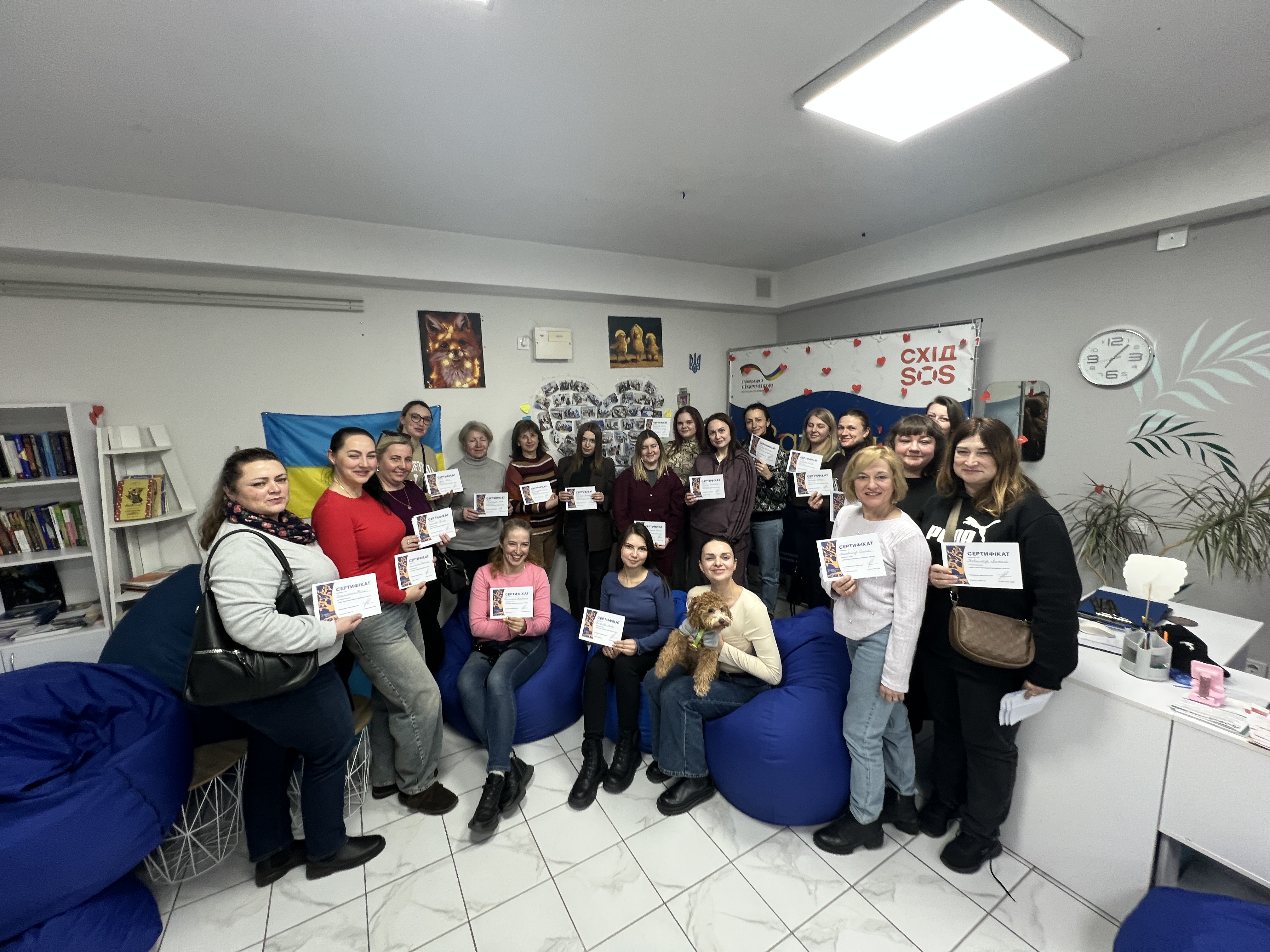 Жінки стикаються з викликами щодня – БФ «Схід SOS» нагадує про важливість їхніх прав | БФ «Схід SOS», картинка №11