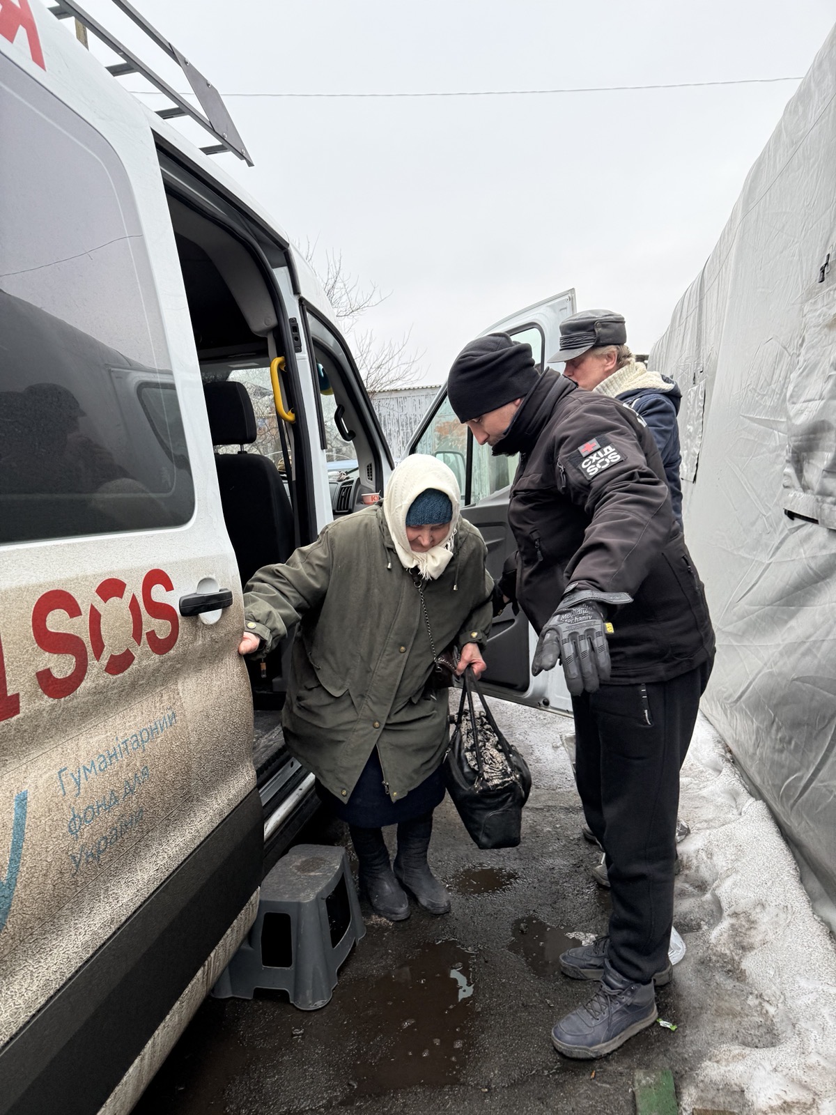 Підсумки січня–лютого: евакуація та логістична підтримка людей із прифронтових громад командою БФ «Схід SOS» | БФ «Схід SOS», картинка №9