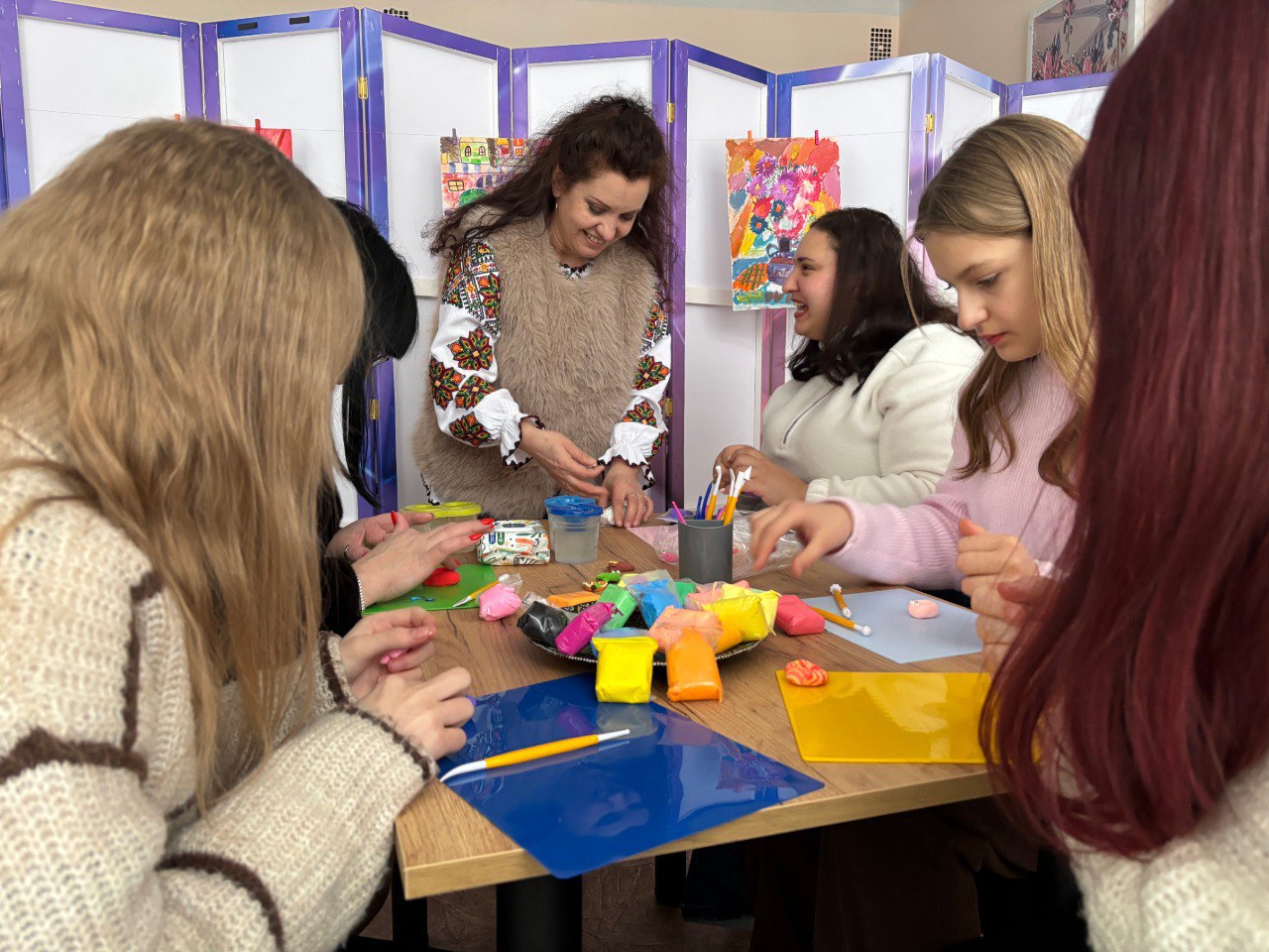 From Concept to Action: A Support Space for Students, Teachers, and the Community Opens in Zhovti Vody | CF «East SOS», картинка №5
