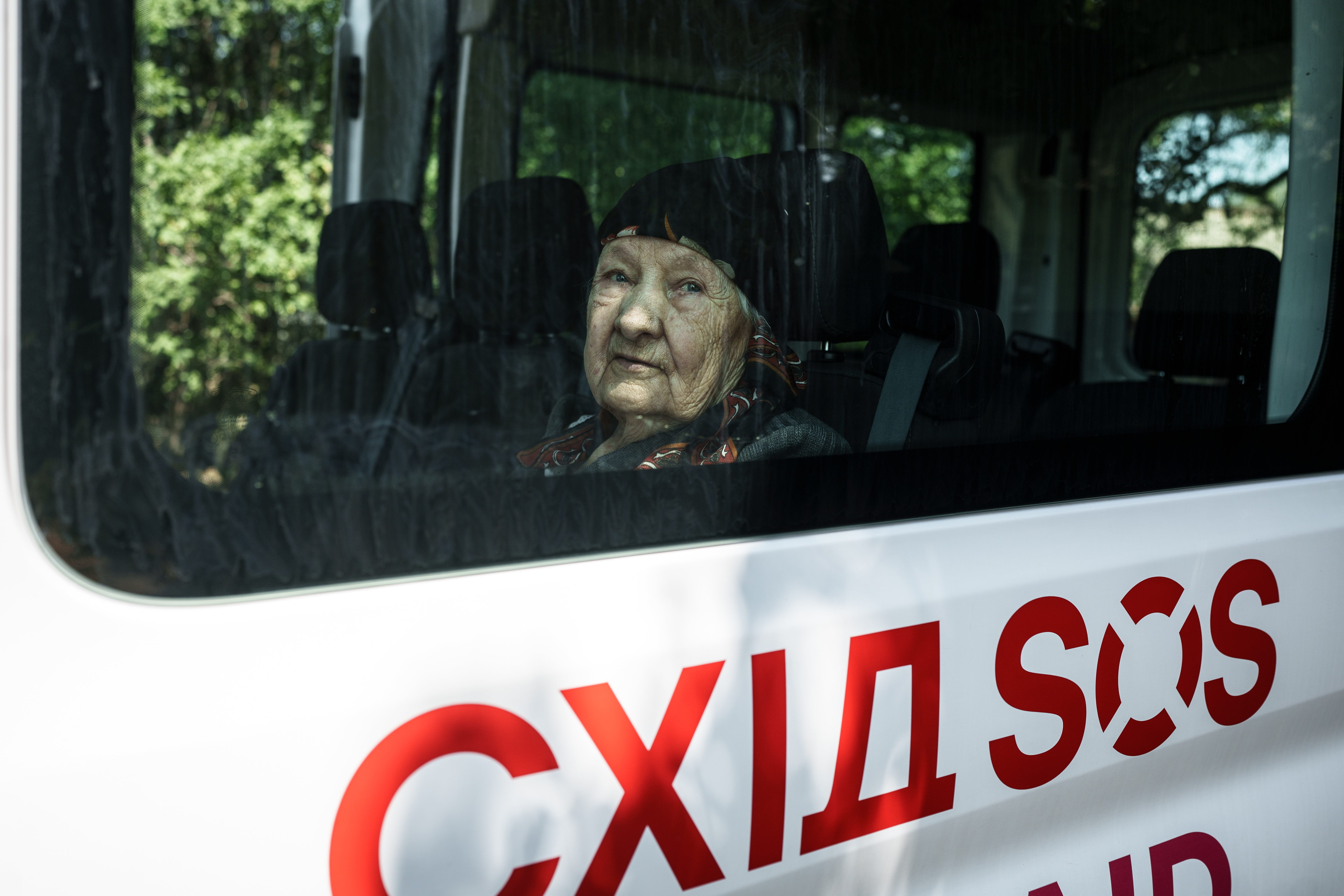 Жінки стикаються з викликами щодня – БФ «Схід SOS» нагадує про важливість їхніх прав | БФ «Схід SOS», картинка №1