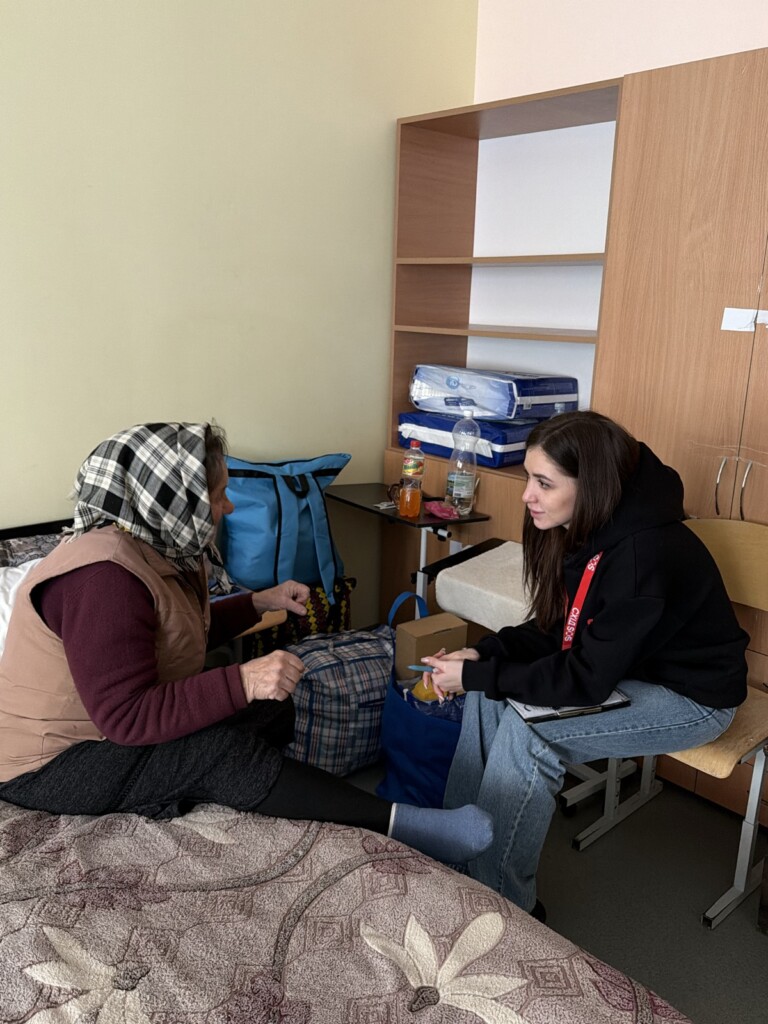 Від порятунку до відновлення: підтримка БФ «Схід SOS» в перші хвилини після евакуації | БФ «Схід SOS», картинка №4