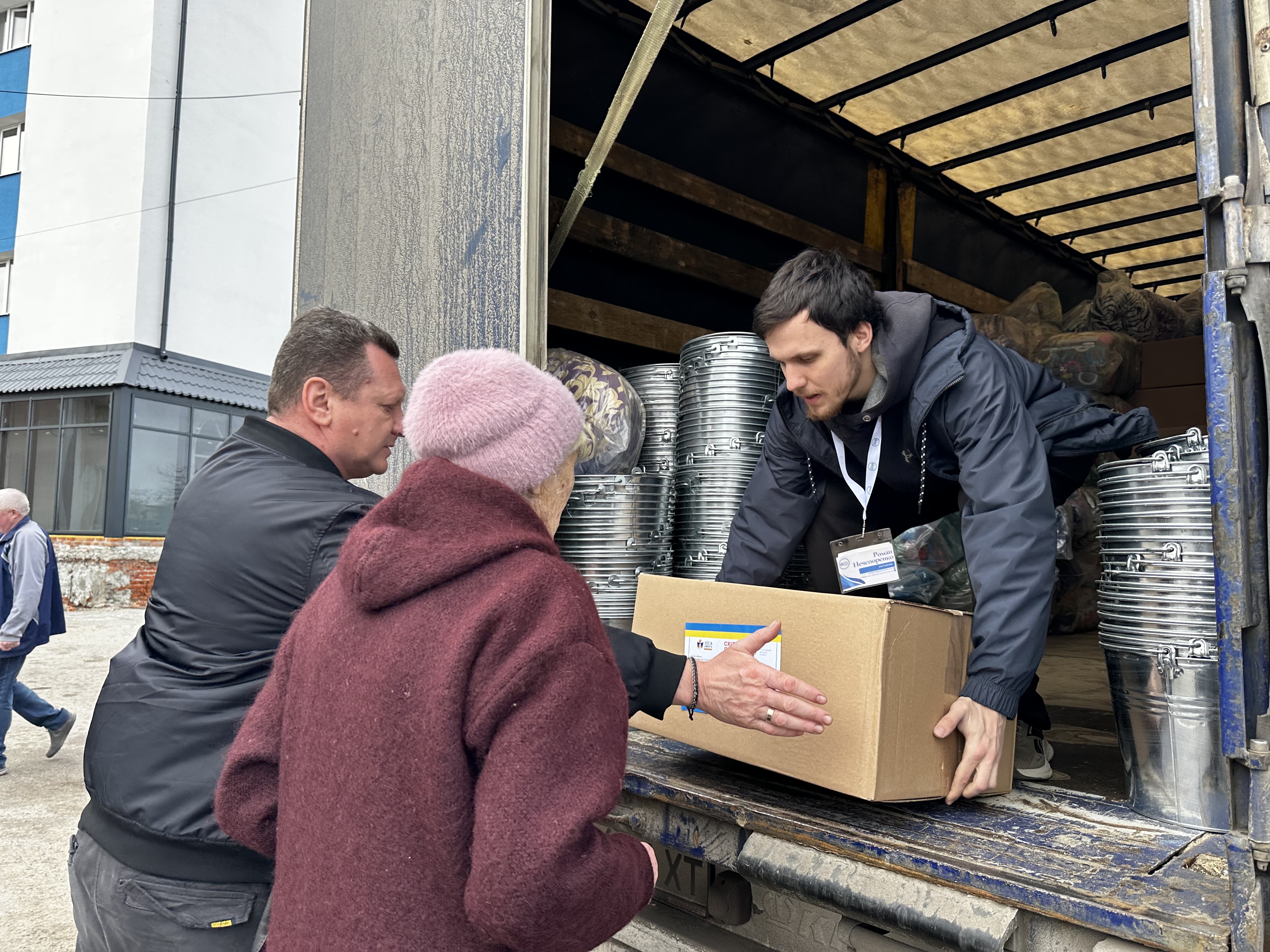 БФ «Схід SOS» спільно з БФ «Ліга добра» продовжили підтримку прифронтових громад Харківщини у березні | БФ «Схід SOS», картинка №11