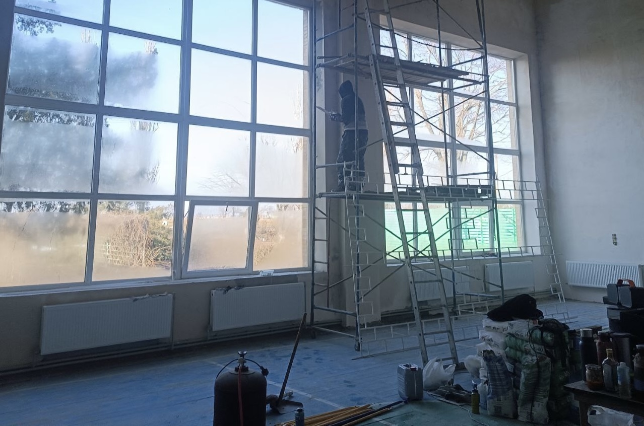 From Idea to Action: Lyceum in Mykolaiv Oblast Creates a Supportive Space for Children Through Sports | CF «East SOS», картинка №2