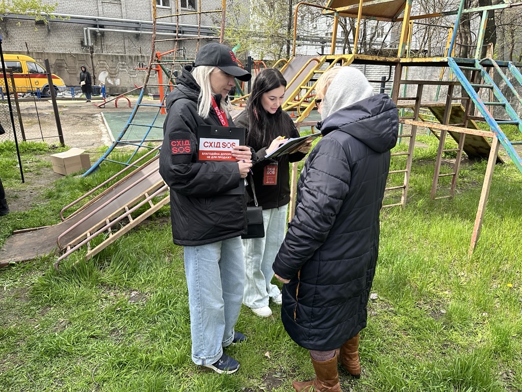 Команда БФ «Схід SOS» була поруч із постраждалими дніпрянами після ворожої атаки в ніч проти 23 квітня | БФ «Схід SOS», картинка №2