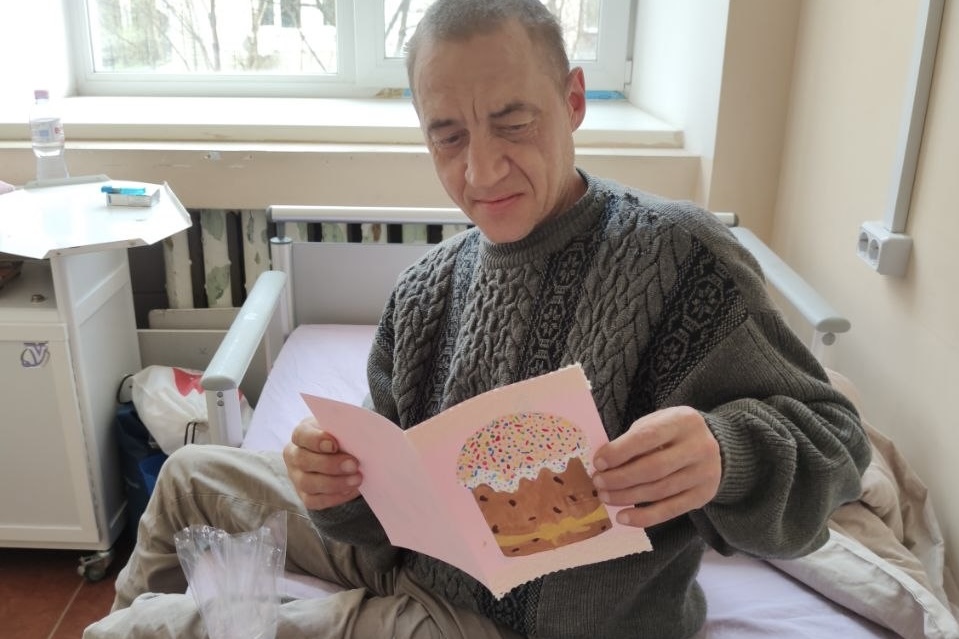 Команда БФ «Схід SOS» привітала 115 евакуйованих з прифронту у тимчасових прихистках Дніпра та Харкова | БФ «Схід SOS», картинка №3