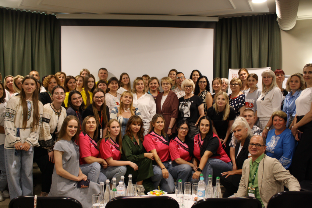 «Мене надихають запал і витримка українських освітян», – менеджерка освітніх програм БФ «Схід SOS» | БФ «Схід SOS», картинка №3