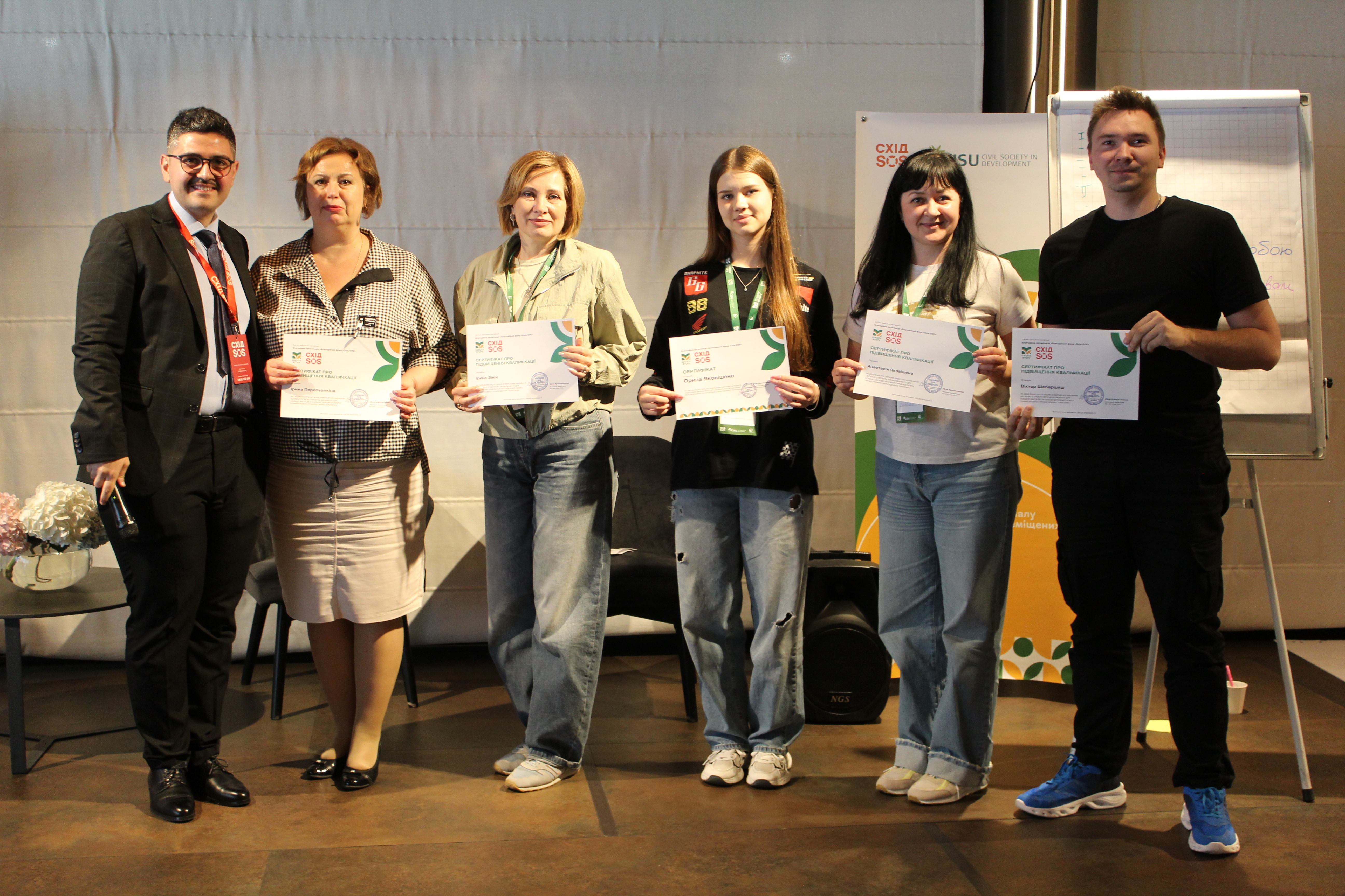 Від ідеї до дії: як релокована школа з Покровська створила простір підтримки для учнів у Дніпрі | БФ «Схід SOS», картинка №9