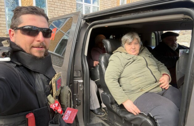 Темпи евакуації зі Слов’янська зростають: БФ «Схід SOS» просить покинути небезпеку