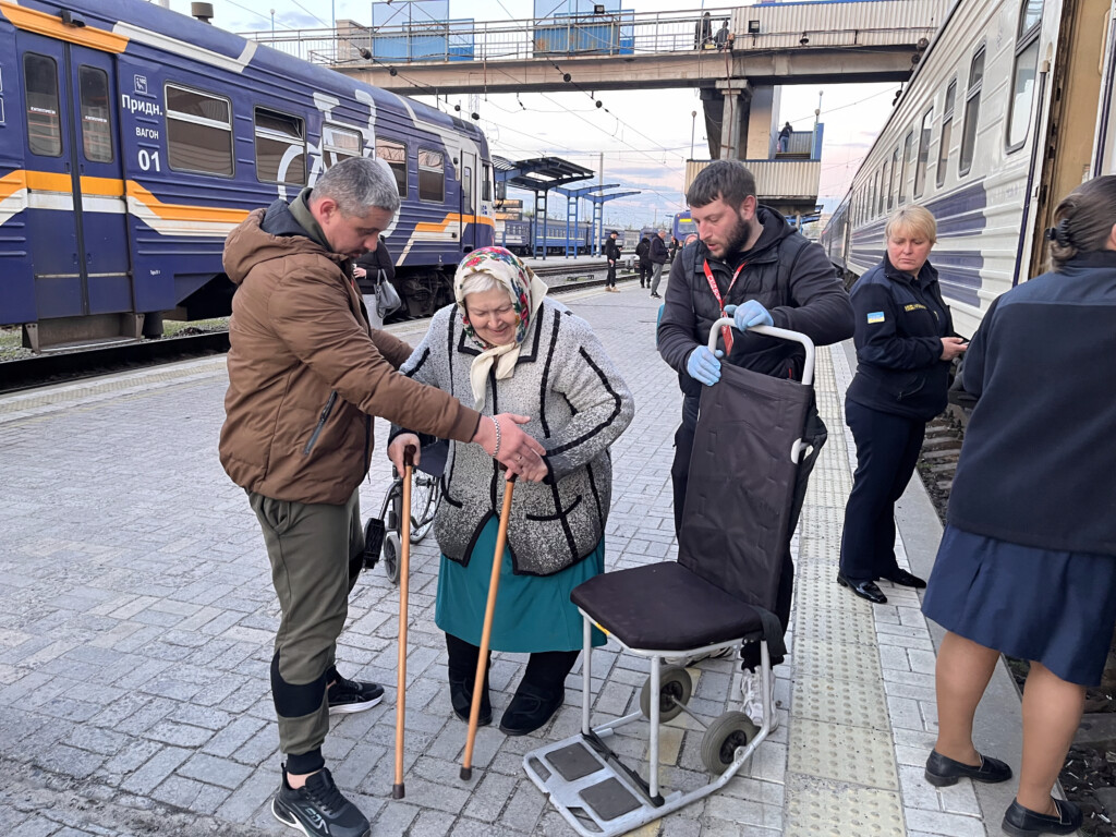 When Accessibility Becomes a Matter of Survival | CF «East SOS», картинка №2