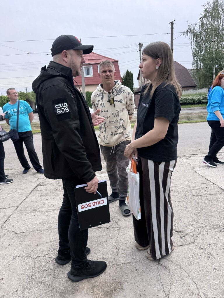 Команда БФ «Схід SOS» підтримала постраждалих мешканців Дніпра після російського обстрілу | БФ «Схід SOS», картинка №6
