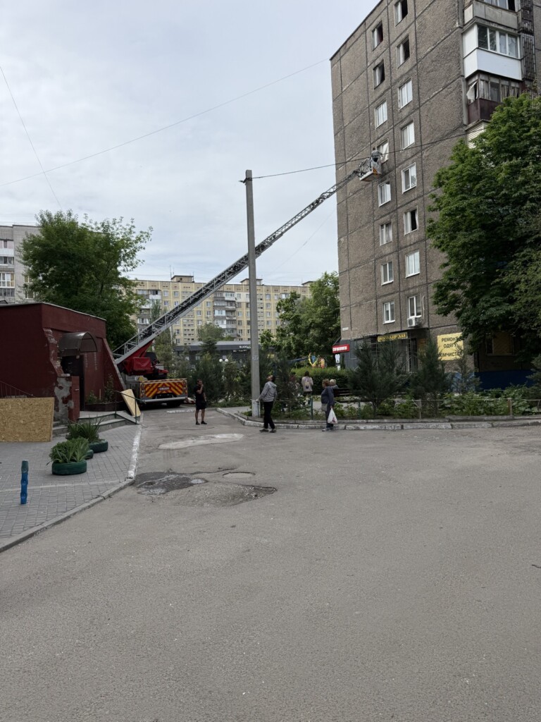 Команда БФ «Схід SOS» надала підтримку дніпрянам, які постраждали внаслідок російського обстрілу 21 травня | БФ «Схід SOS», картинка №2