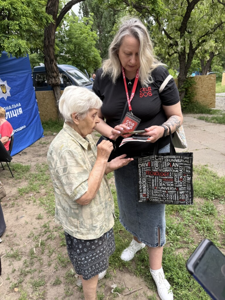 Команда БФ «Схід SOS» надала підтримку дніпрянам, які постраждали внаслідок російського обстрілу 21 травня | БФ «Схід SOS», картинка №3