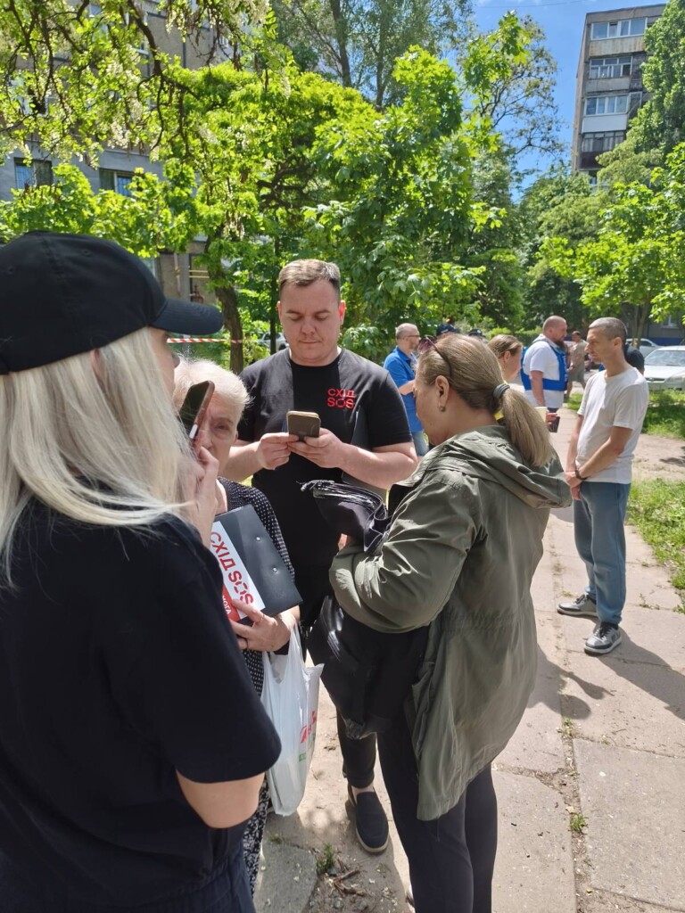 Команда БФ «Схід SOS» надала підтримку дніпрянам, які постраждали внаслідок російського обстрілу 21 травня | БФ «Схід SOS», картинка №12