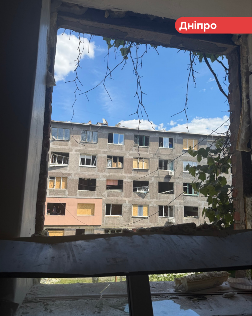 Після масованої ворожої атаки у ніч проти 2 червня команди БФ «Схід SOS» підтримали постраждалих у Дніпрі, Запоріжжі та Харкові | БФ «Схід SOS», картинка №2