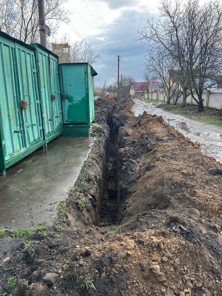 Команда Благодійного фонду «Схід SOS» завершила поточний ремонт водогону в селищі Докучаєвське на Харківщині | БФ «Схід SOS», картинка №5