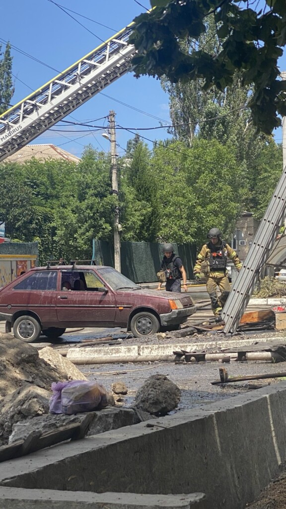 Після російських атак на Запоріжжя команда БФ «Схід SOS»  надала підтримку постраждалим  | БФ «Схід SOS», картинка №4