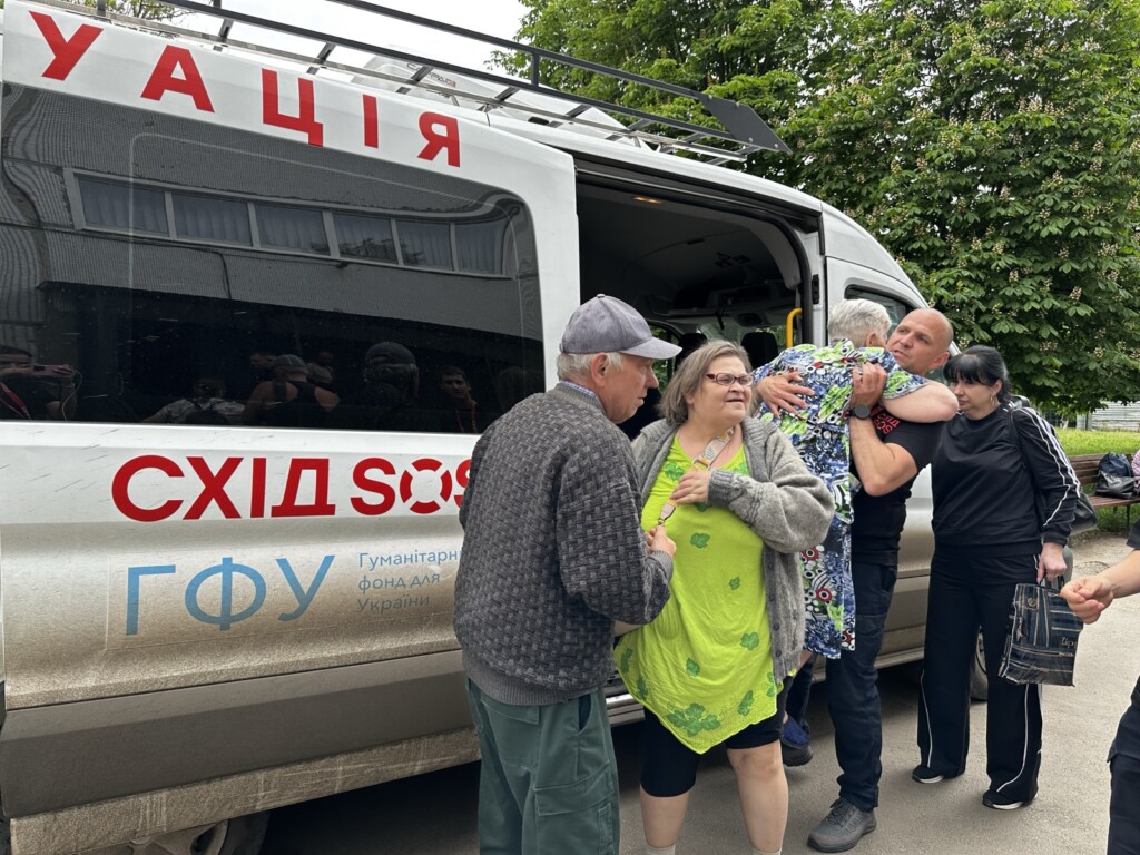 У травні БФ «Схід SOS» евакуював 534 людини з прифронту за фінансової підтримки Гуманітарного фонду для України (UHF) | БФ «Схід SOS», картинка №9