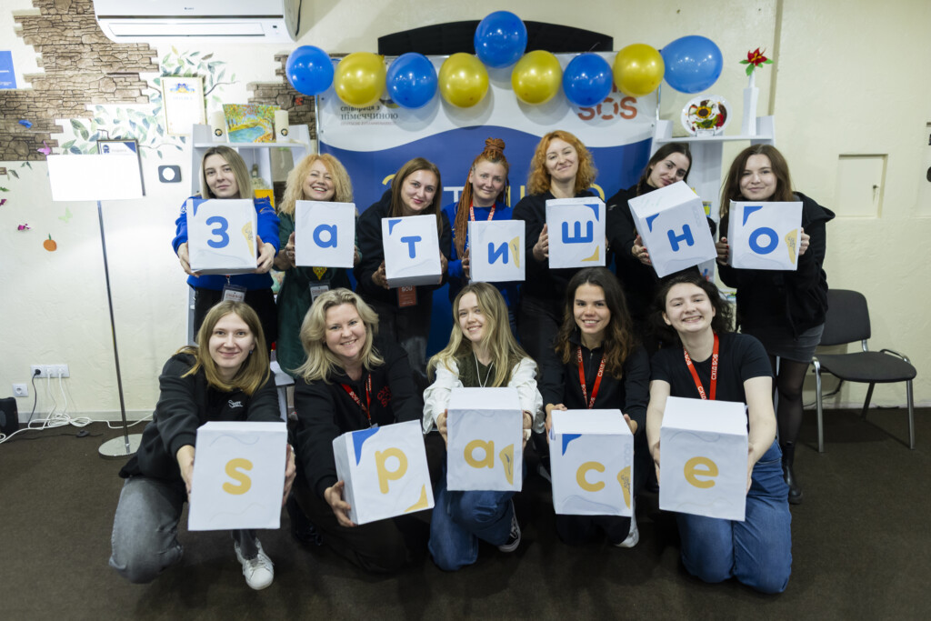«Зовні управління проєктами може виглядати як робота з нескінченними таблицями, дзвінками, складанням бюджетів і веденням документації. Але саме завдяки цим процесам наші польові команди можуть діяти системно й ефективно» — проєктна менеджерка БФ «Схід SOS» | БФ «Схід SOS», картинка №2