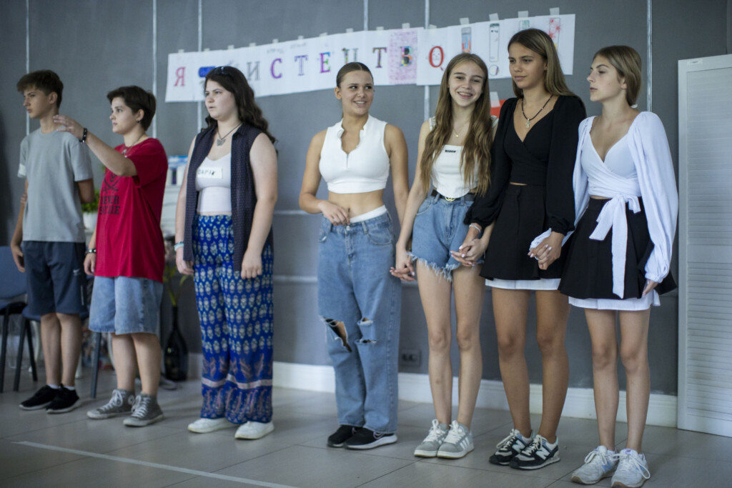 Досвід стійкості та злочини рф проти освіти: БФ «Схід SOS» виступив в Українському домі в Данії | БФ «Схід SOS», картинка №16