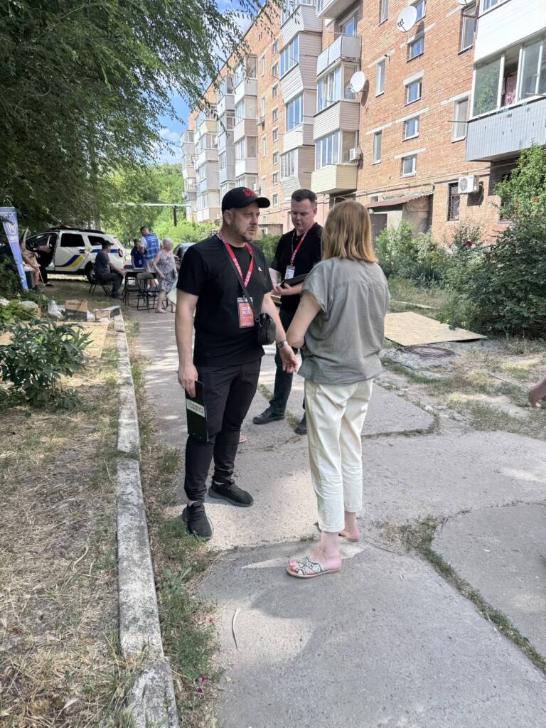 Регіональні команди БФ «Схід SOS» у Дніпрі та Миколаєві підтримали постраждалих від російських обстрілів | БФ «Схід SOS», картинка №6
