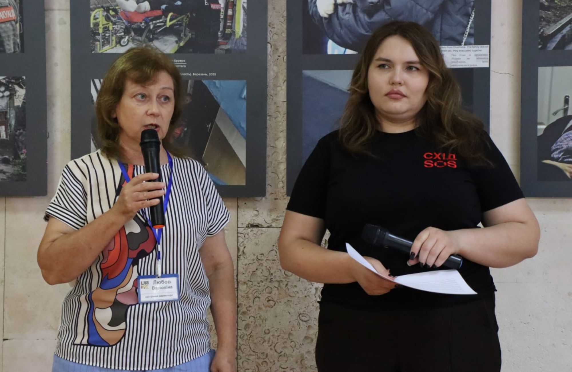 Понад 100 тисяч врятованих життів – у Миколаєві відкрили виставку «Хроніки евакуації» | БФ «Схід SOS», картинка №2