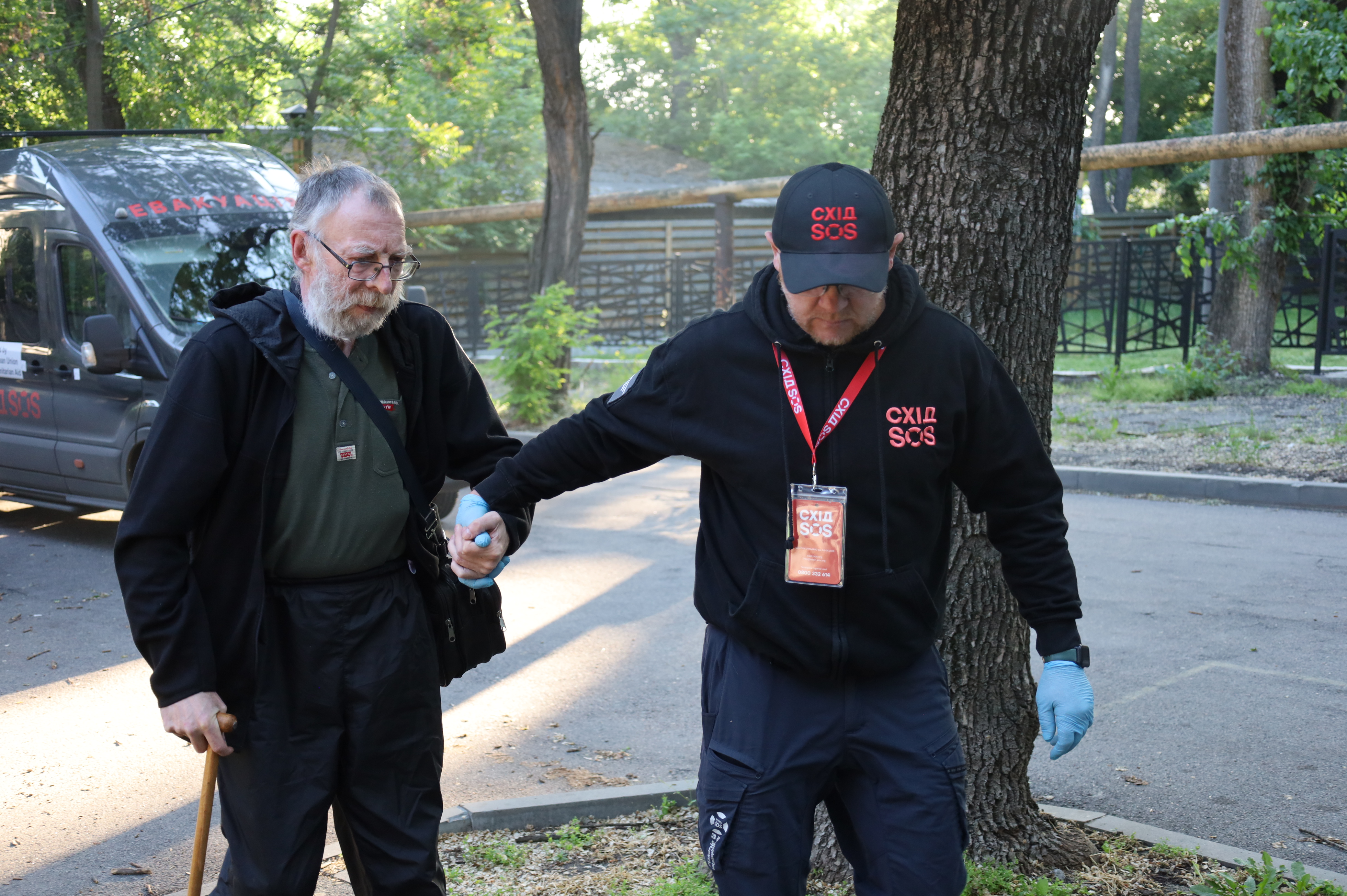 Дорога до нового дому: БФ «Схід SOS» забезпечив розселення та соціальне перевезення 15 евакуйованих із прифронту | БФ «Схід SOS», картинка №1