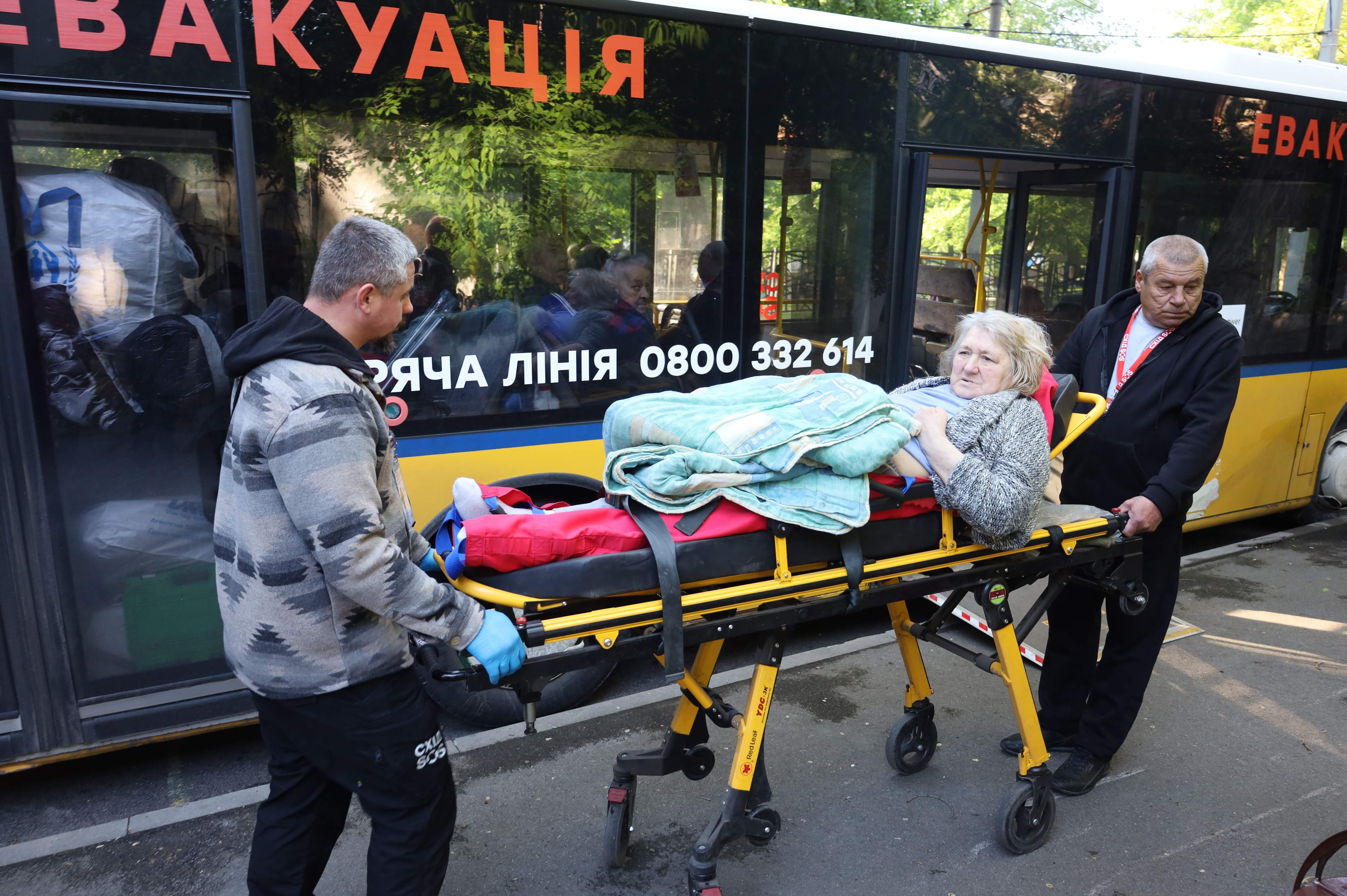 Дорога до нового дому: БФ «Схід SOS» забезпечив розселення та соціальне перевезення 15 евакуйованих із прифронту | БФ «Схід SOS», картинка №6