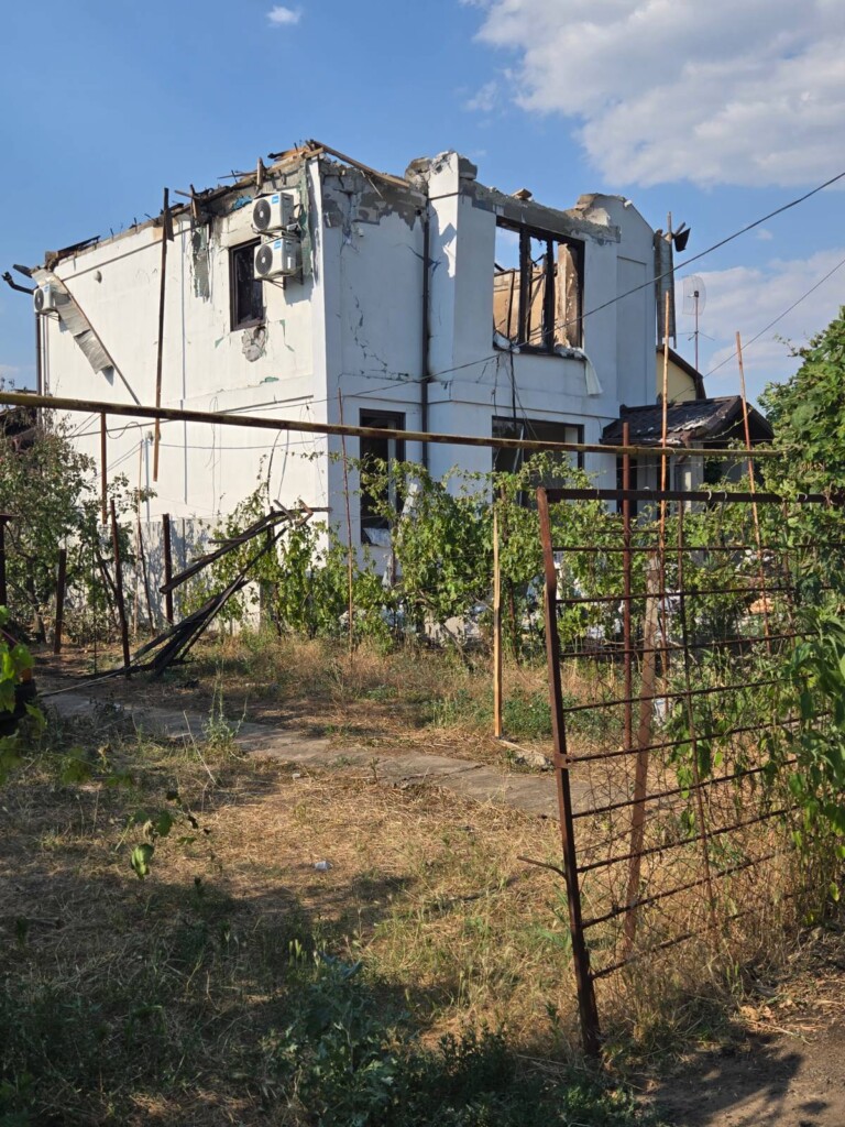 Регіональні команди БФ «Схід SOS» у Дніпрі та Миколаєві підтримали постраждалих від російських обстрілів | БФ «Схід SOS», картинка №7