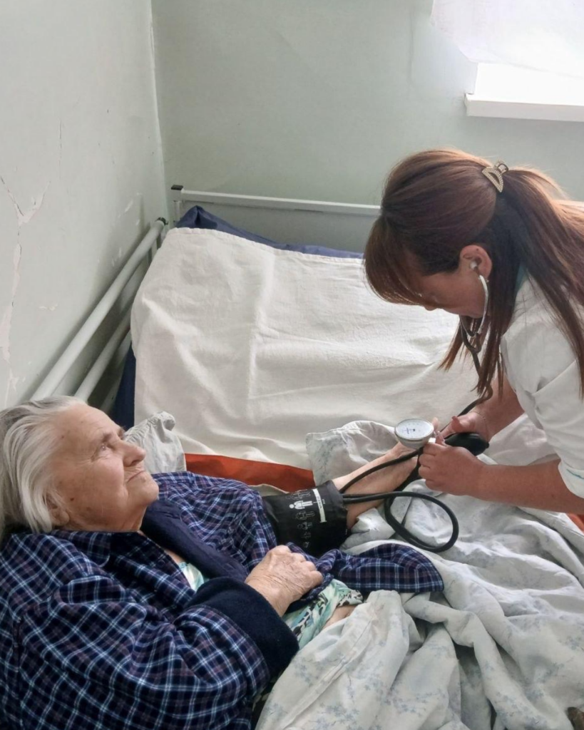 Спільна турбота про тих, хто цього потребує: як БФ «Схід SOS» підтримує Селидівську центральну міську лікарню | БФ «Схід SOS», картинка №3