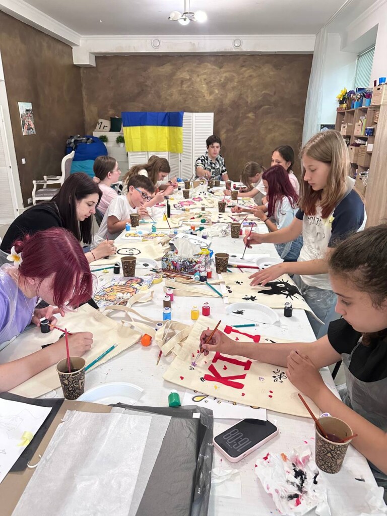 Four Cities, 80 Smiles: How East SOS Summer Camps Helped Children Find Support | CF «East SOS», картинка №24