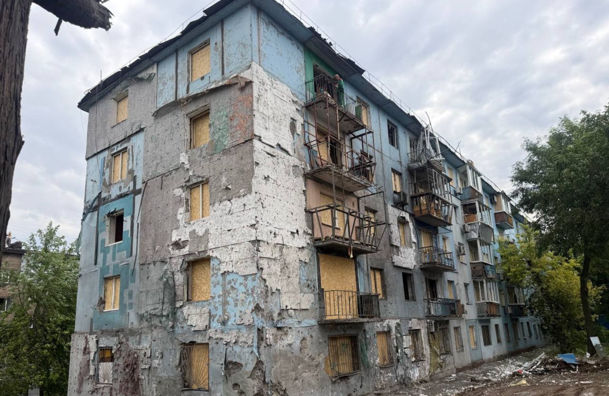 Підтримка на місцях ворожих обстрілів у Запоріжжі: команда БФ «Схід SOS» надала консультації постраждалим | БФ «Схід SOS», картинка №8