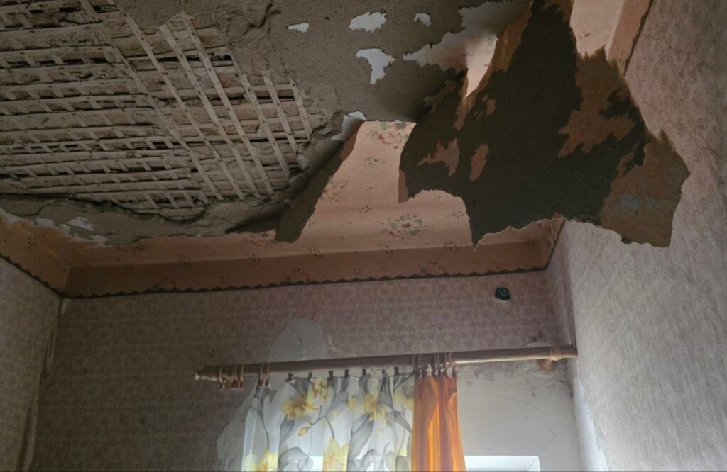 Оселі, до яких повертається життя: від червня БФ «Схід SOS» відновив 45 будинків, пошкоджених унаслідок ворожих обстрілів | БФ «Схід SOS», картинка №2