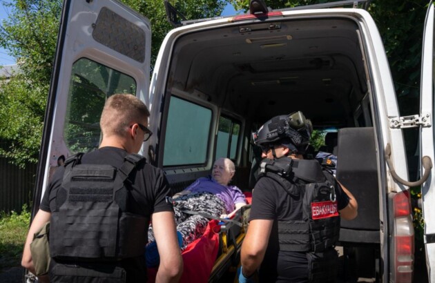 Тисячі історій порятунку: як БФ «Схід SOS» допомагає евакуйованим за підтримки Гуманітарного фонду для України