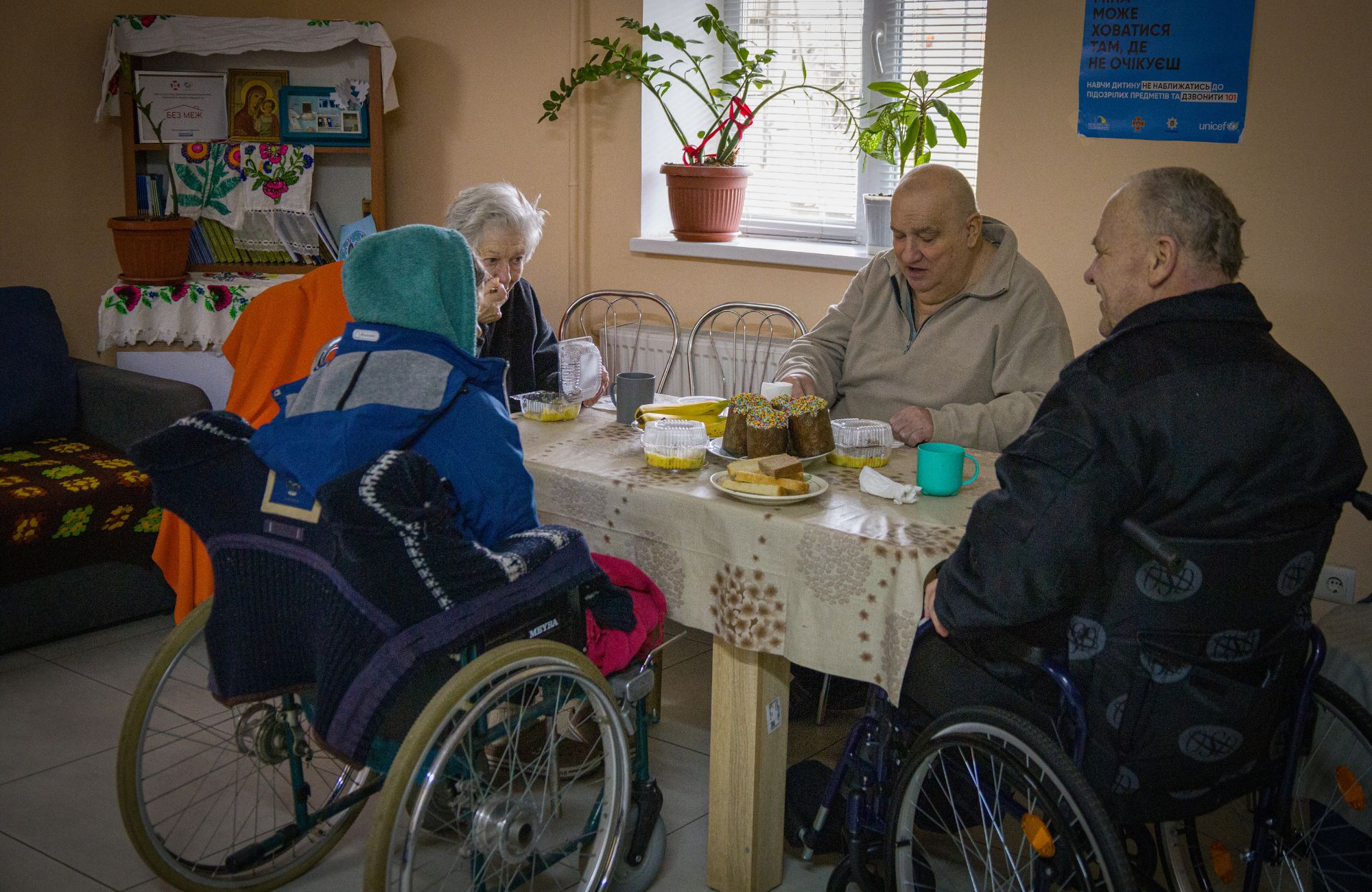 Коли важкі життєві обставини посилює війна: історія підтримки евакуйованої з Краматорська пані Зої | БФ «Схід SOS», картинка №3
