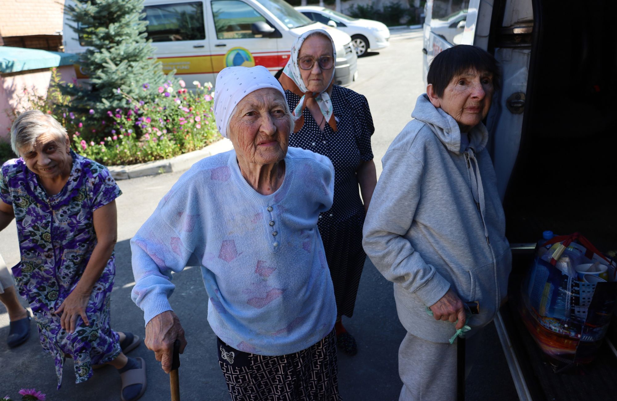 278 людей знайшли прихисток після евакуації: як команда БФ «Схід SOS» допомогла пані Олександрі зі Слов’янська | БФ «Схід SOS», картинка №1