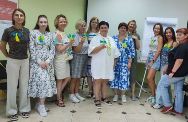 Чути себе і підтримувати інших: як минули психоедукаційні зустрічі та групи підтримки від БФ «Схід SOS» у серпні