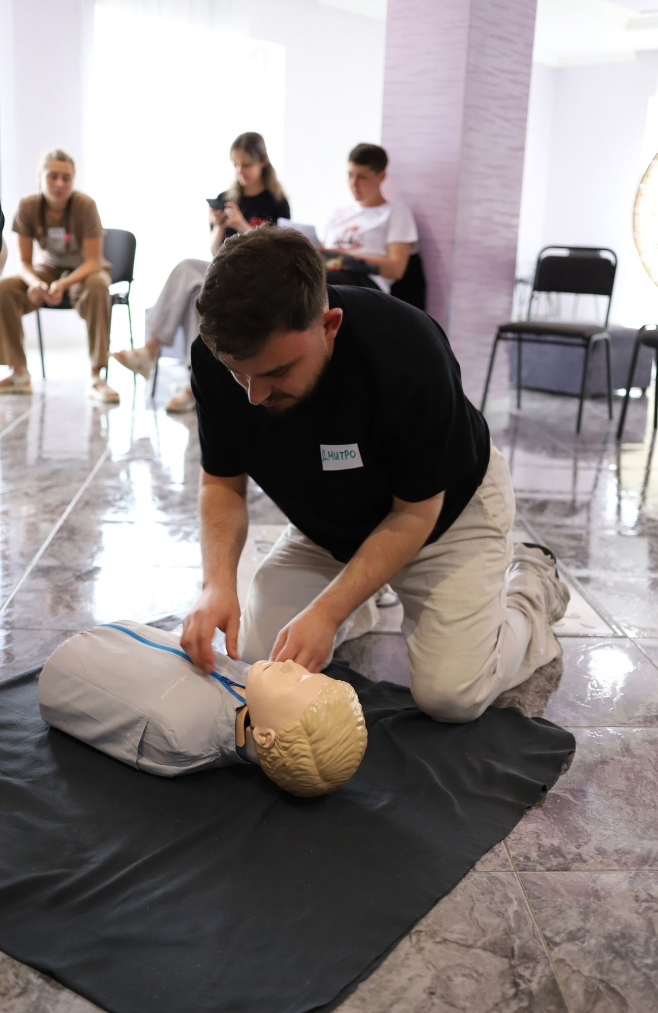 Knowledge That Helps Stay Calm in a Crisis: The Story of an EAST SOS Evacuation Specialist | CF «East SOS», картинка №1