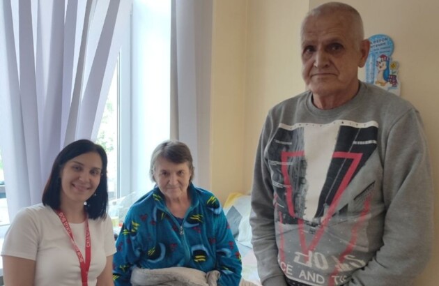 Surviving on Rainwater: The Story of a Couple Evacuated from Dnipropetrovsk Oblast